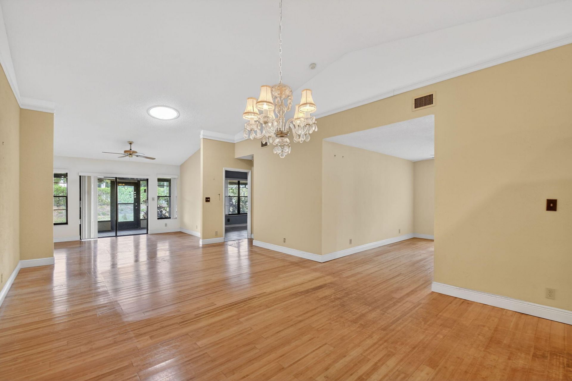 5423 Palm Springs Lane, Unit B, Boynton Beach, FL 33437 Photo