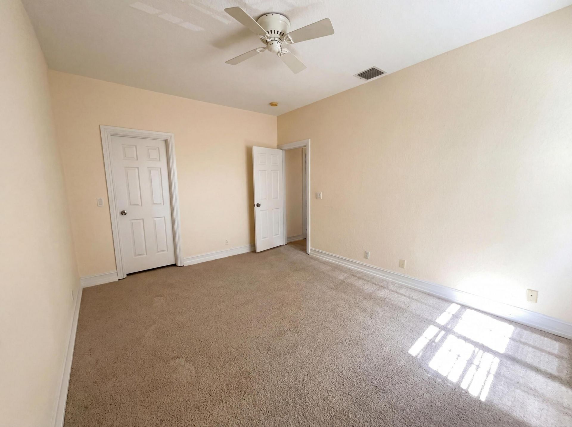 12431 SW 1st Street, Plantation, FL 33325 Photo