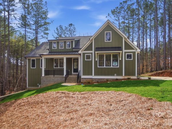 6774 Kingfisher Court, Denver, NC 28037