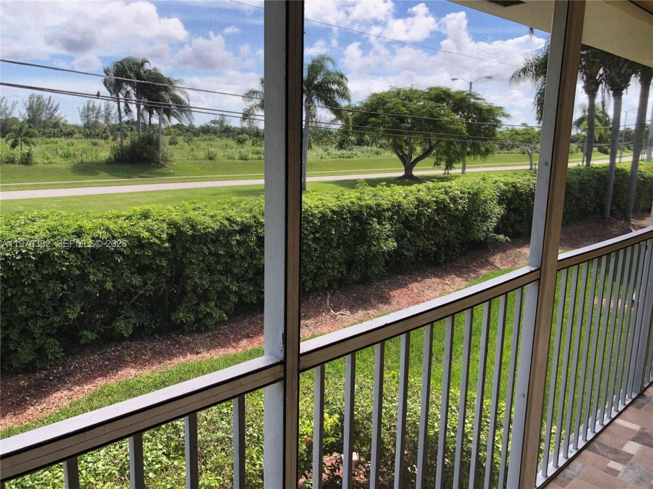 2268 SE 27th Dr , Unit 202-7F, Homestead, FL 33035 Photo