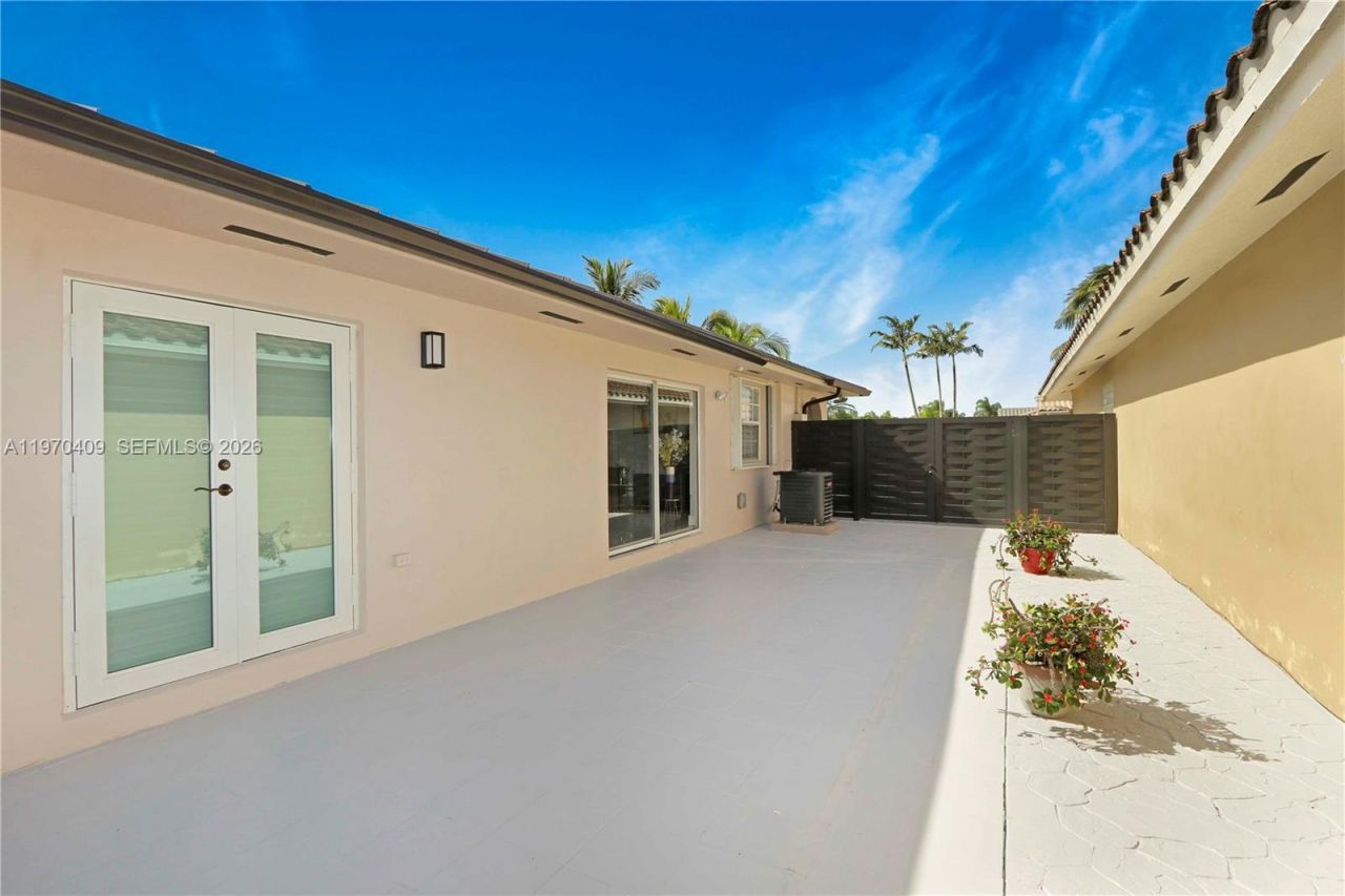 11371 SW 146th Ct, Miami, FL 33186 Photo