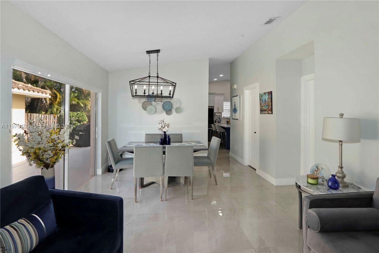 11371 SW 146th Ct, Miami, FL 33186 Photo