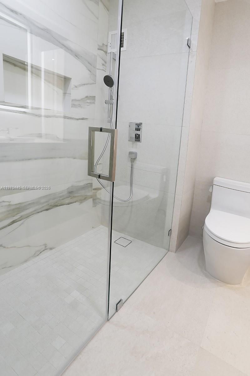 11 Island Ave, Unit PH8, Miami Beach, FL 33139 Photo