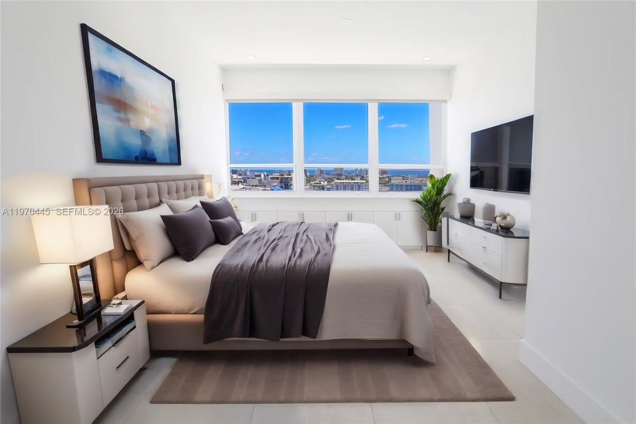 11 Island Ave, Unit PH8, Miami Beach, FL 33139 Photo