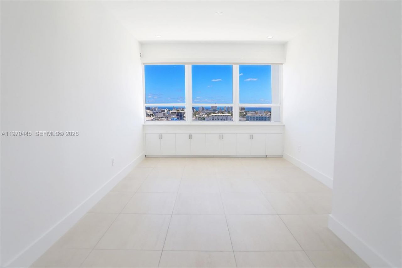 11 Island Ave, Unit PH8, Miami Beach, FL 33139 Photo