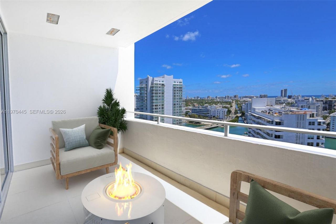 11 Island Ave, Unit PH8, Miami Beach, FL 33139 Photo