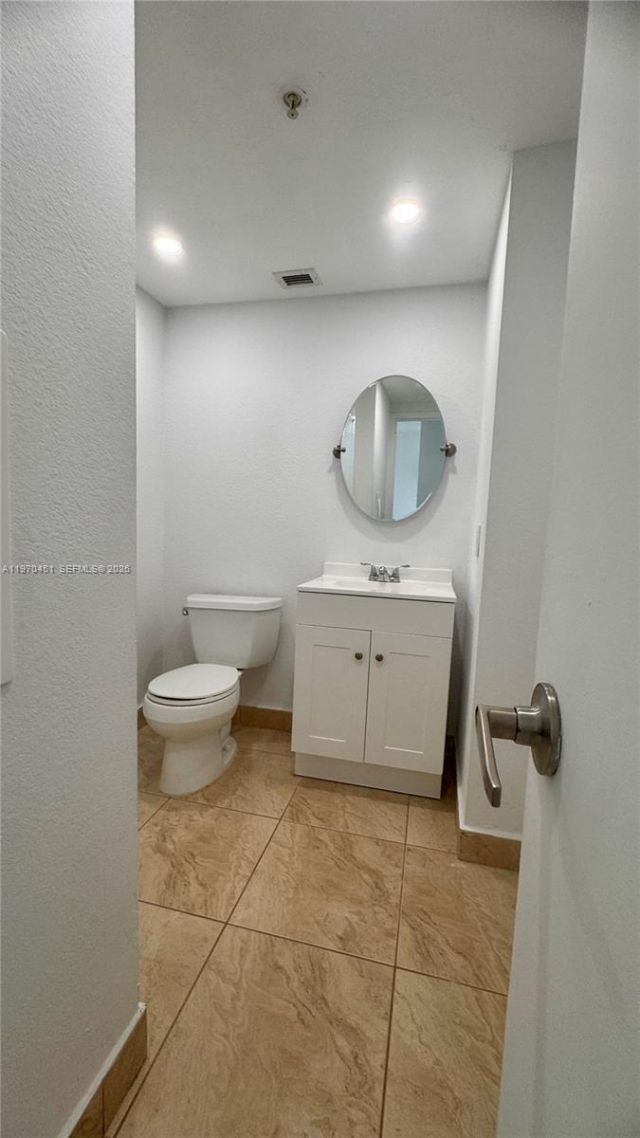 2829 Indian Creek Dr , Unit 509, Miami Beach, FL 33140 Photo