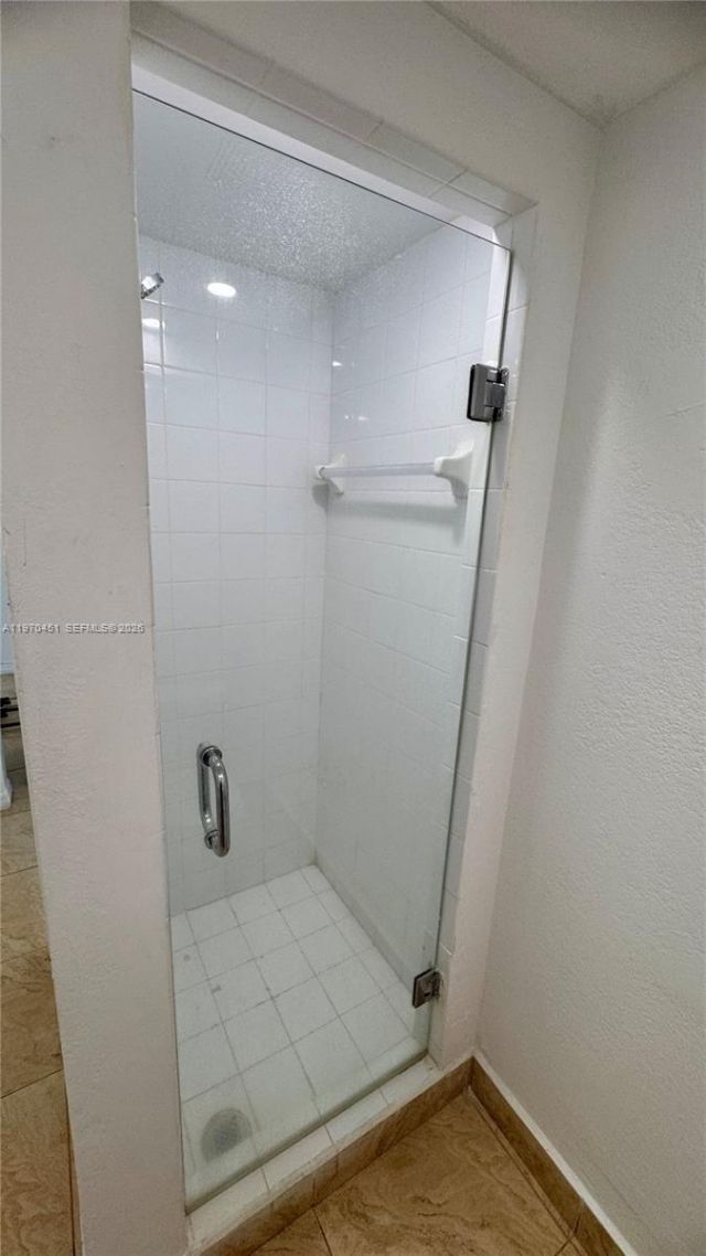 2829 Indian Creek Dr , Unit 509, Miami Beach, FL 33140 Photo