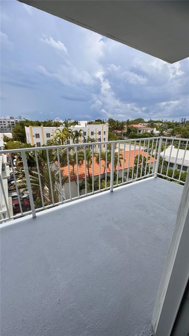 2829 Indian Creek Dr , Unit 509, Miami Beach, FL 33140 Photo