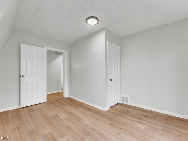 242 Orchard Avenue, Cuyahoga Falls, OH 44221 Photo 13