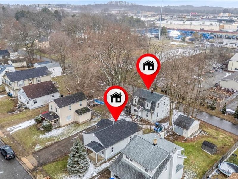 242 Orchard Avenue, Cuyahoga Falls, OH 44221 Photo 2