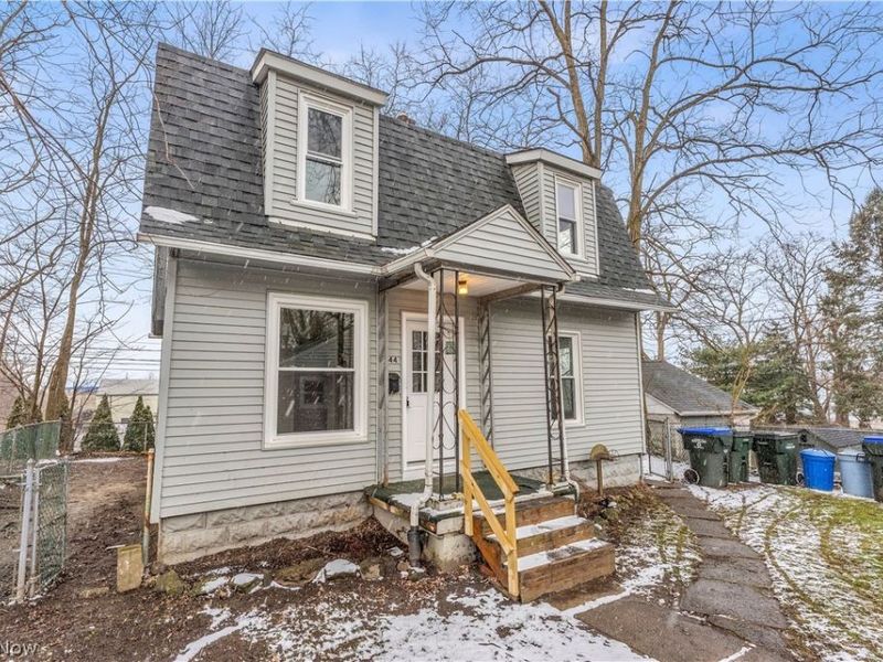 242 Orchard Avenue, Cuyahoga Falls, OH 44221 Photo 4