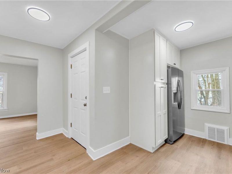 242 Orchard Avenue, Cuyahoga Falls, OH 44221 Photo 7