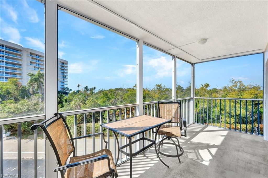 1 Bluebill Ave, Unit 409, Naples, FL 34108 Photo