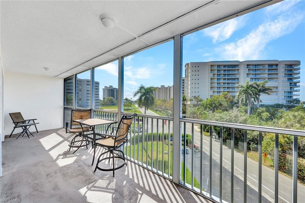 1 Bluebill Ave, Unit 409, Naples, FL 34108 Photo