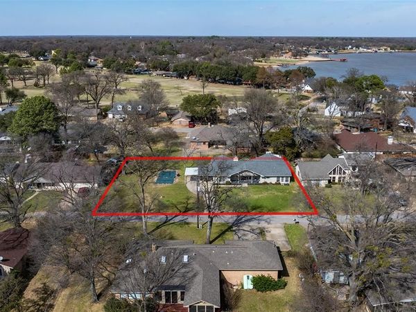 18460 Hickory Circle, Kemp, TX 75143