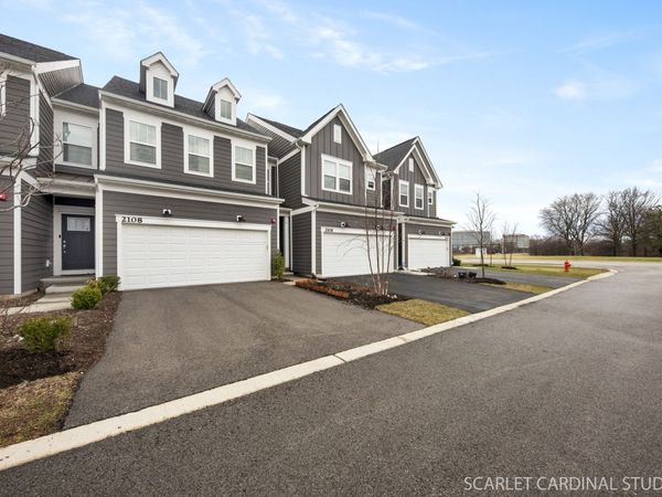 2108 Weatherbee Lane, Naperville, IL 60563