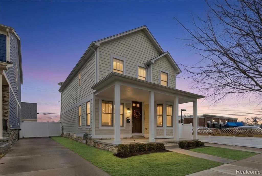 1109 Bennaville Avenue, Birmingham, MI 48009 Main Photo