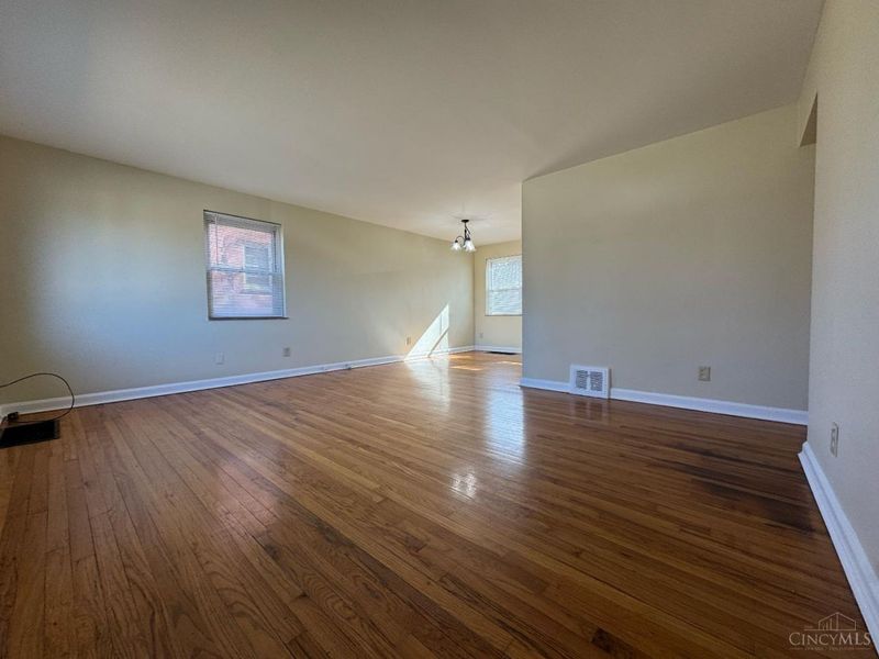 2507 Kellerman Avenue, Golf Manor, OH 45237 Photo 3