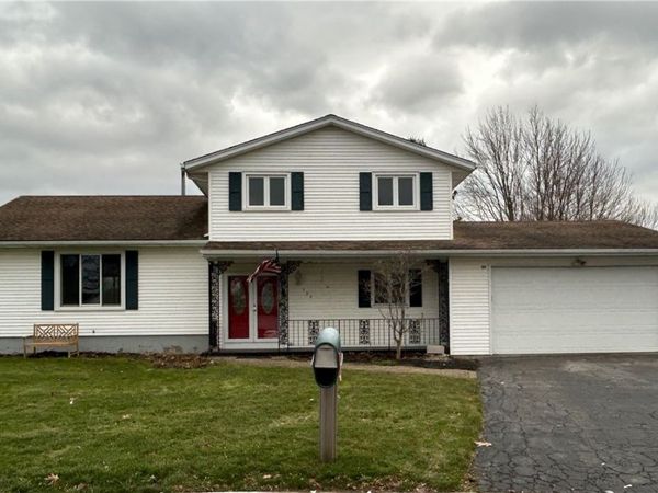124 Granada Circle, Rochester, NY 14609
