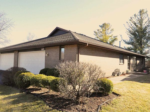 6885 REDANSA, ROCKFORD, IL 61108