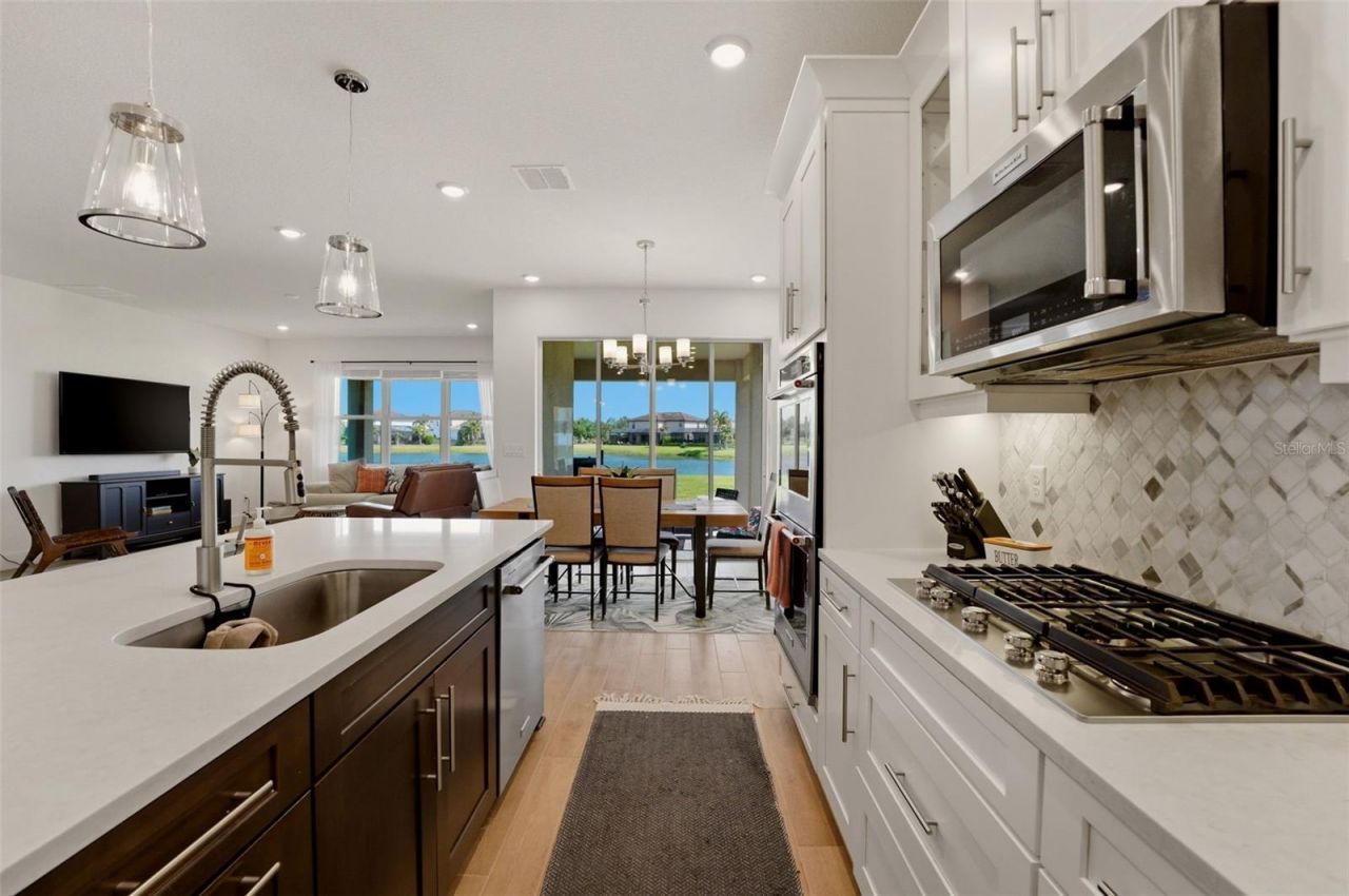 13705 Flat Woods Terrace, Bradenton, FL 34211 Photo