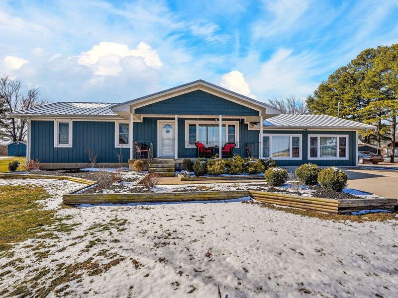 9895 Winchester Southern Road, Stoutsville, OH 43154 Photo 1