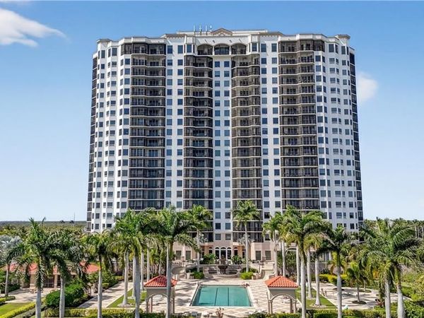 1060 Borghese LN, Unit 1005, NAPLES, FL 34114