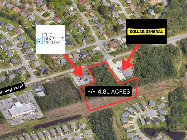 1290 Ocean Springs Road, Ocean Springs, MS 39564