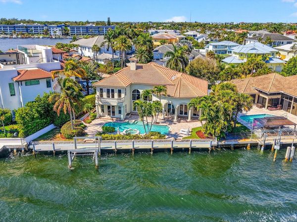 3171 Jasmine Drive, Delray Beach, FL 33483