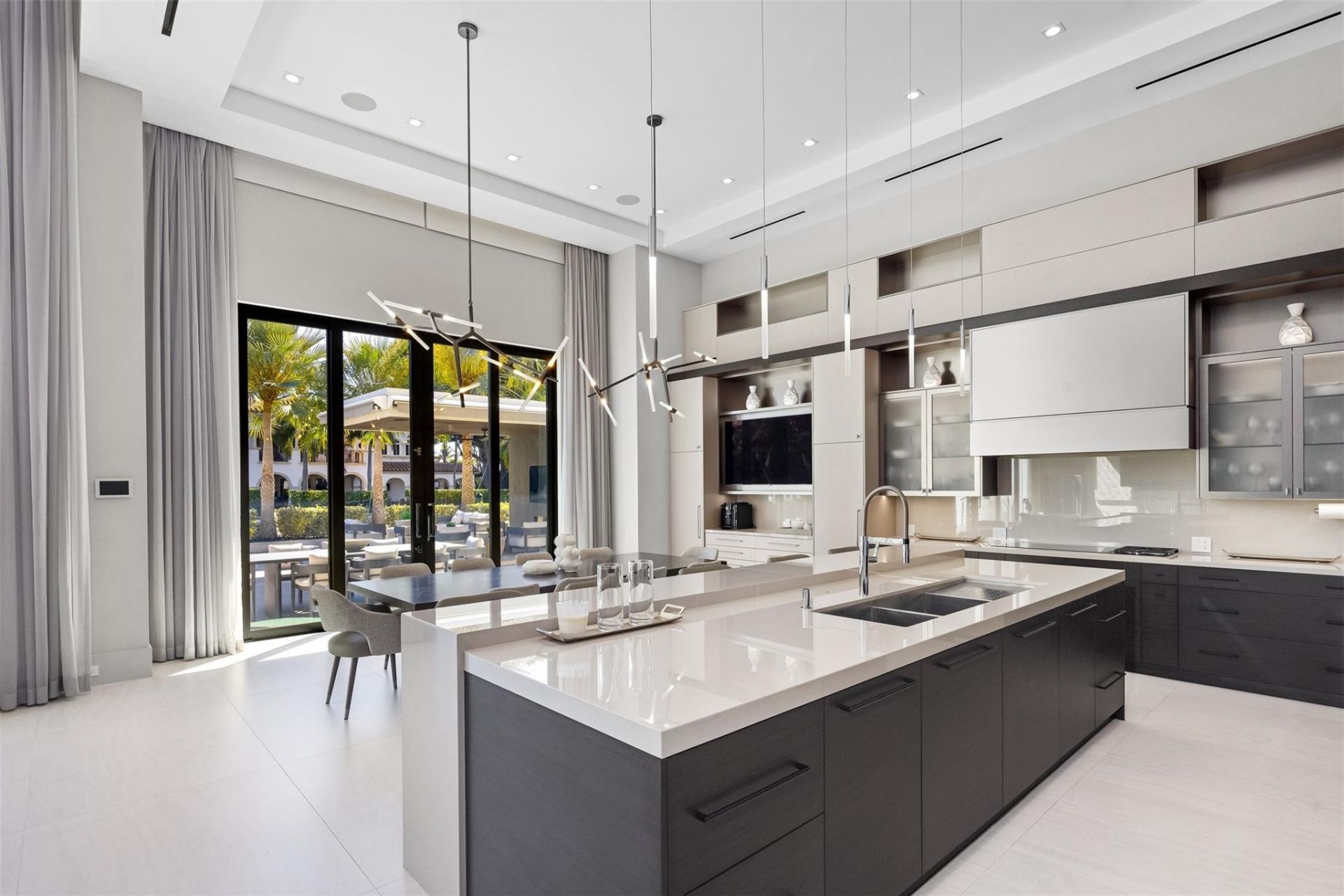 816 Riviera Isle Drive, Fort Lauderdale, FL 33301 Photo