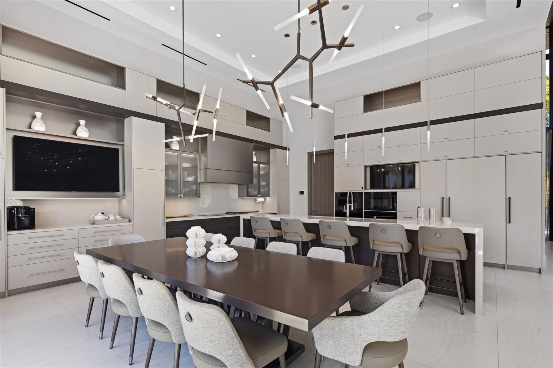 816 Riviera Isle Drive, Fort Lauderdale, FL 33301 Photo