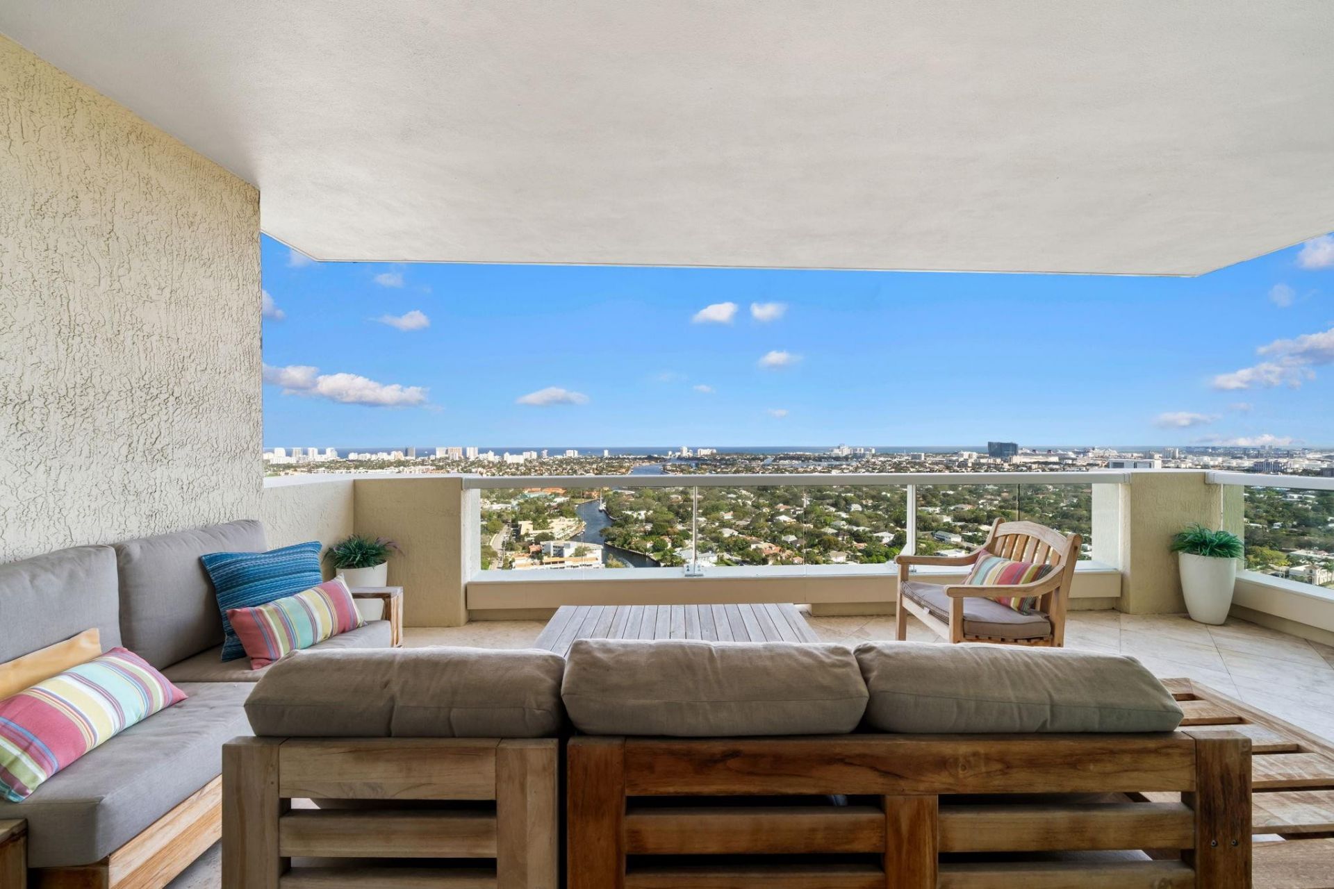 411 N New River Drive, Unit 3403, Fort Lauderdale, FL 33301 Photo