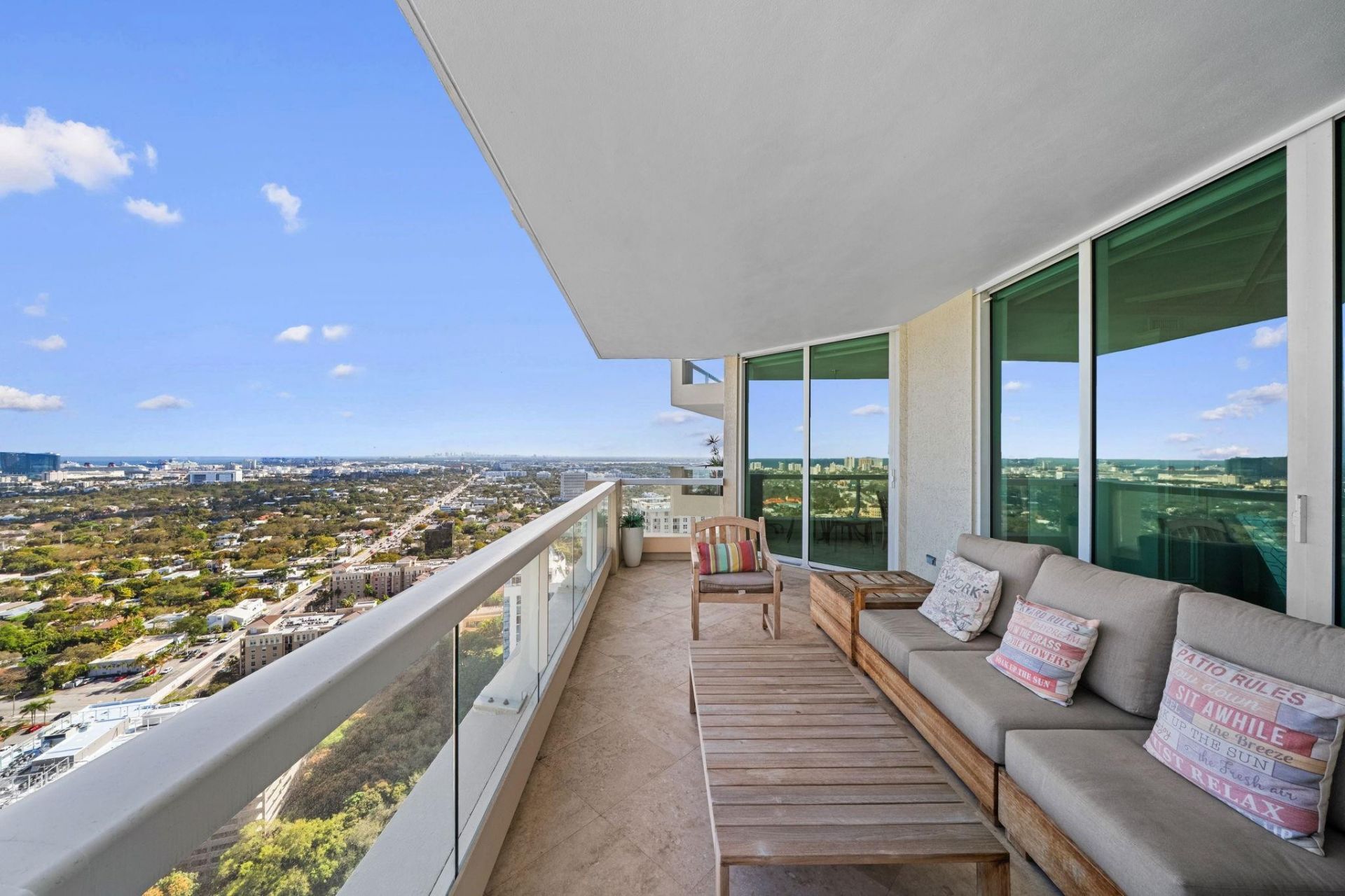 411 N New River Drive, Unit 3403, Fort Lauderdale, FL 33301 Photo