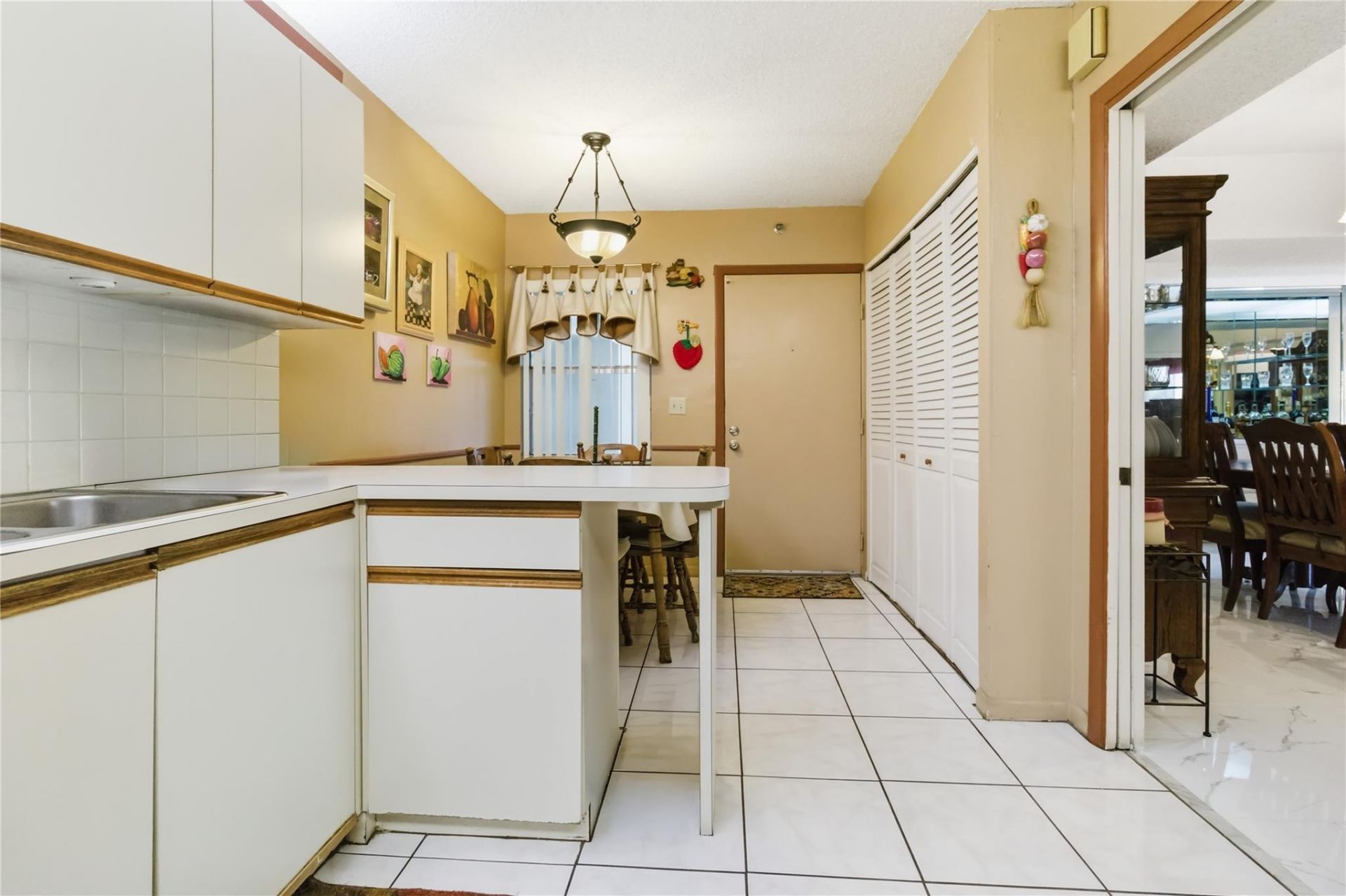 6768 10th Avenue, Unit 115, Lake Worth, FL 33467 Photo