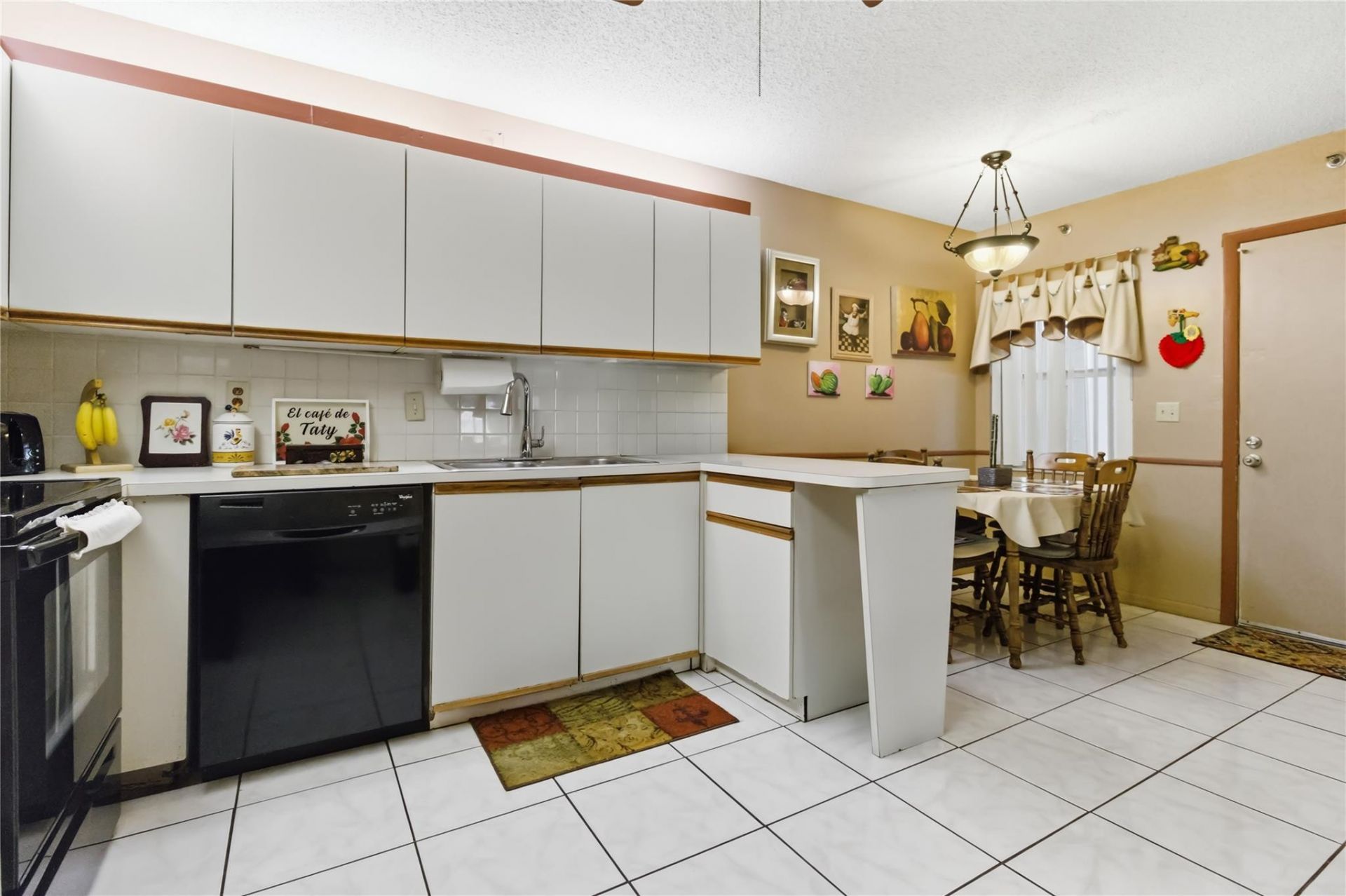 6768 10th Avenue, Unit 115, Lake Worth, FL 33467 Photo