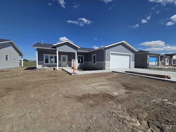 2401 Bristol Avenue, Burley, ID 83318
