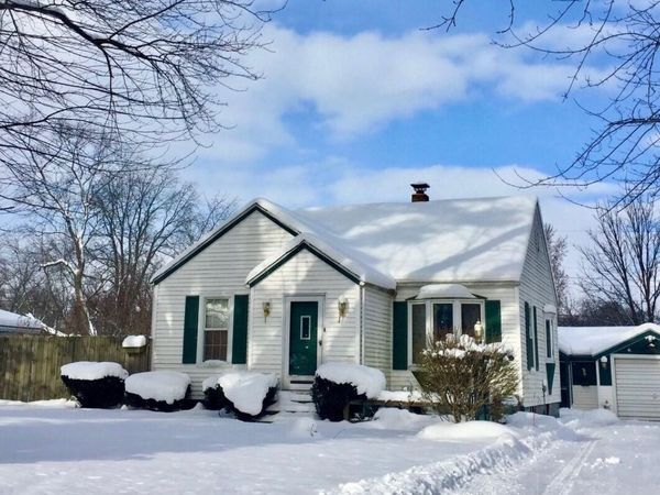 2529 Lake Shore Drive, Niles, MI 49120