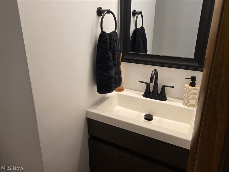 9994 Bimeler Street NE, Bolivar, OH 44612 Photo 10