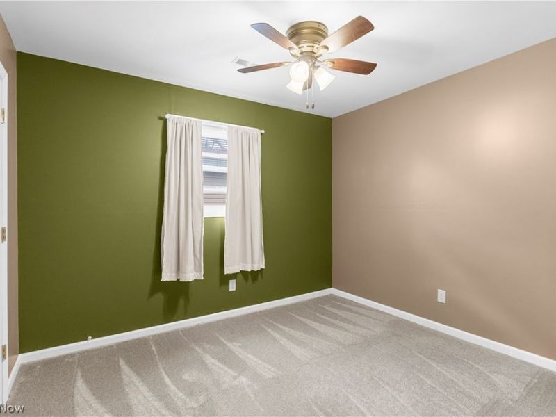 517 Ophelia Street, Newton Falls, OH 44444 Photo 9