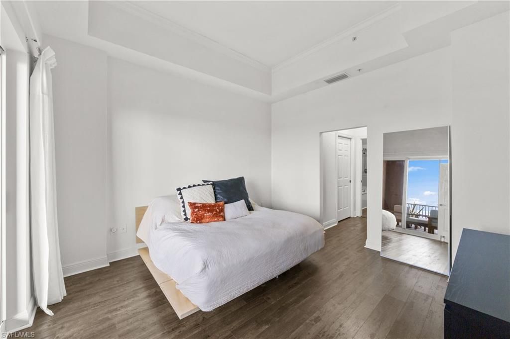 2743 1st St, Unit 2703, Fort Myers, FL 33916 Photo