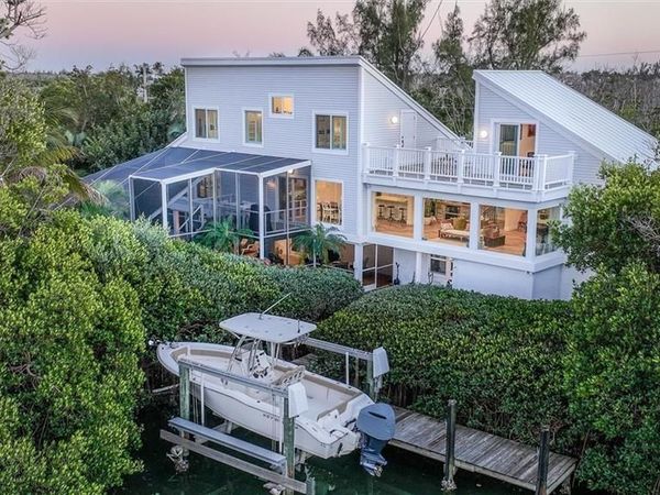 1450 Royal Poinciana DR, SANIBEL, FL 33957