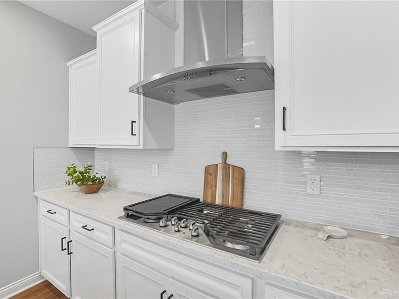 4049 Pepperwell Circle, Sugarcreek Township, OH 45440 Photo 10