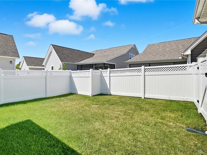 4049 Pepperwell Circle, Sugarcreek Township, OH 45440 Photo 34