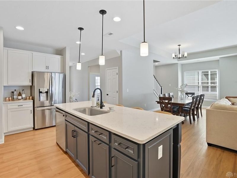 4049 Pepperwell Circle, Sugarcreek Township, OH 45440 Photo 8