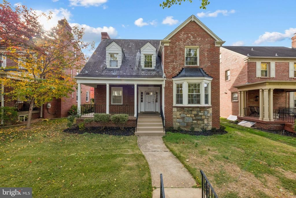 1350 Somerset Place Nw, Washington, DC 20011 Main Photo