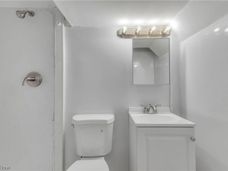 10970 Aaron Drive, Parma, OH 44130 Photo 16