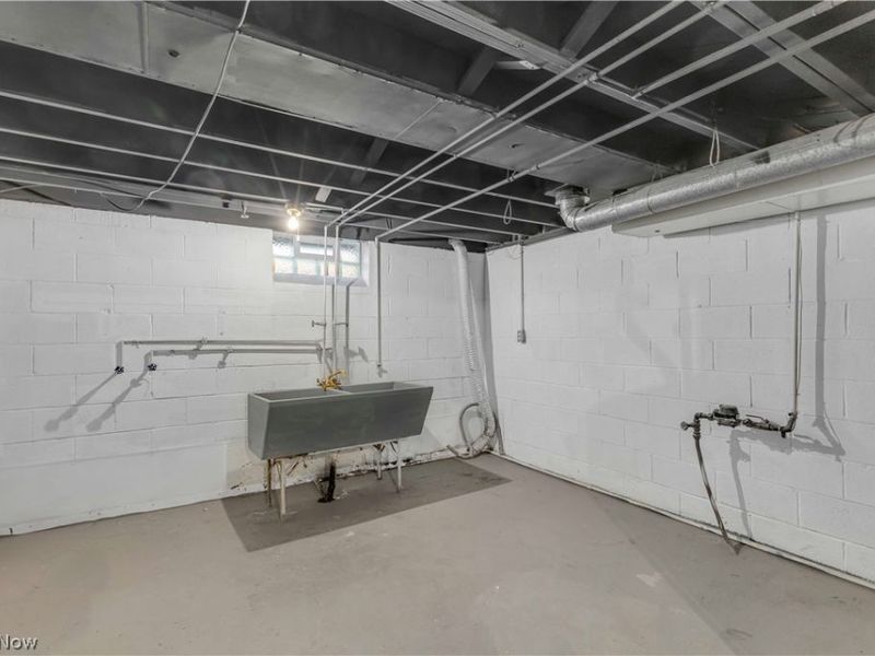 10970 Aaron Drive, Parma, OH 44130 Photo 17