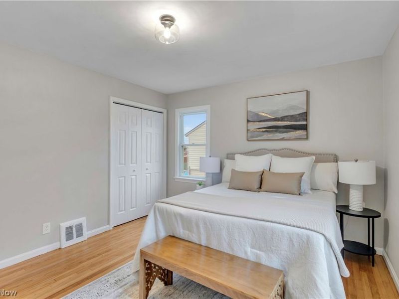 10970 Aaron Drive, Parma, OH 44130 Photo 9