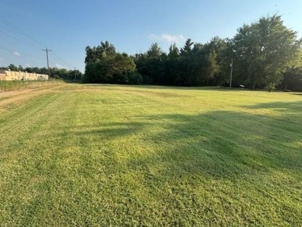 9485 E E IL Hwy 15 Highway, Mt Vernon, IL 62864